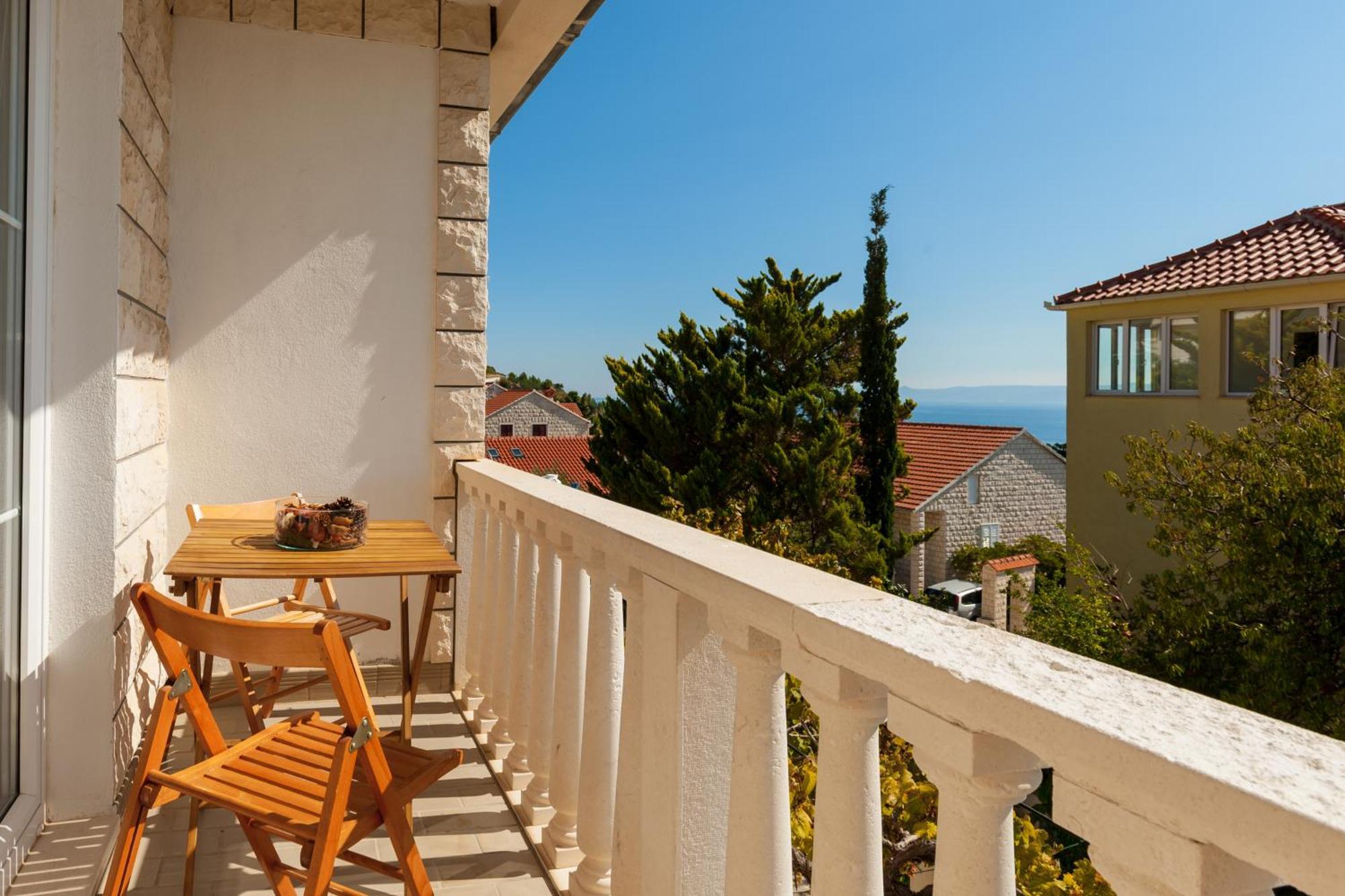 Villa Livia Apartments Bol Exterior foto